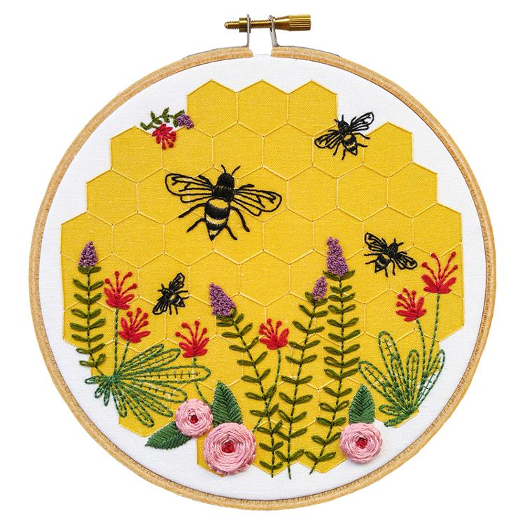 Embroidery Kit Bee Lovely