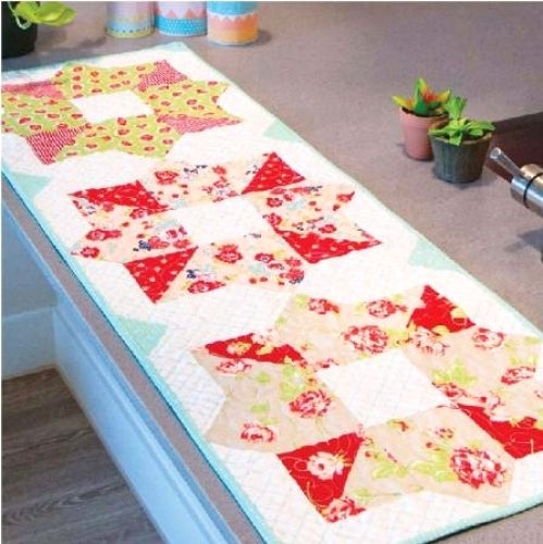 Pt - Cut Loose Press - Begonia Table Runner Pattern CLPISE015 - Quilt in a Day Patter...