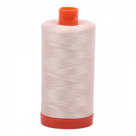 Aurifil 50wt 1422 yd 1050-2000 - Lt Sand