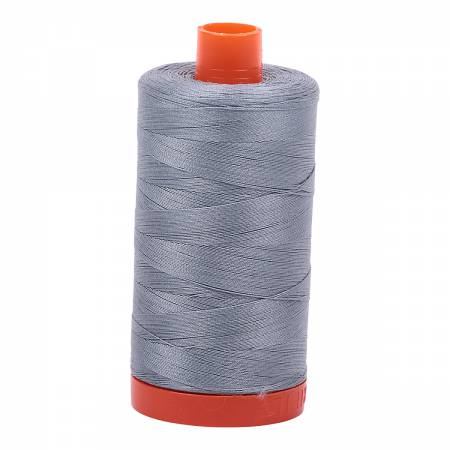 Aurifil 50wt 1422 yd 1050-2610 - Lt Blue Grey