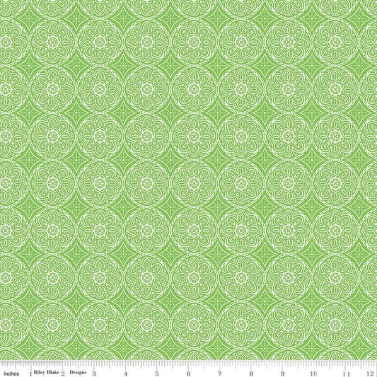 Gingham Cottage Medallion  - Green